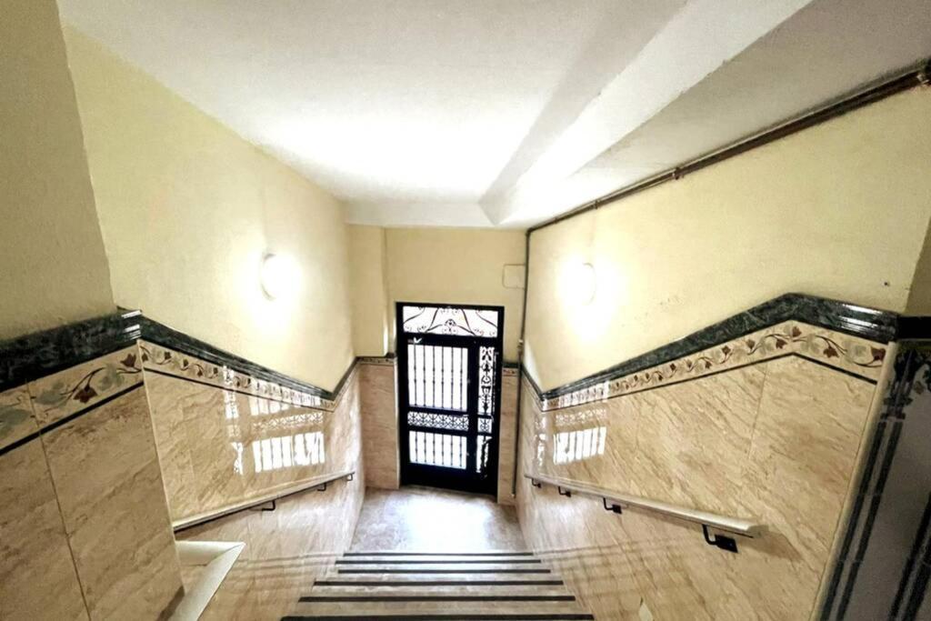 Almeria Sol Y Sur Apartmento - Netflix Y Parking Gratuito Exterior photo